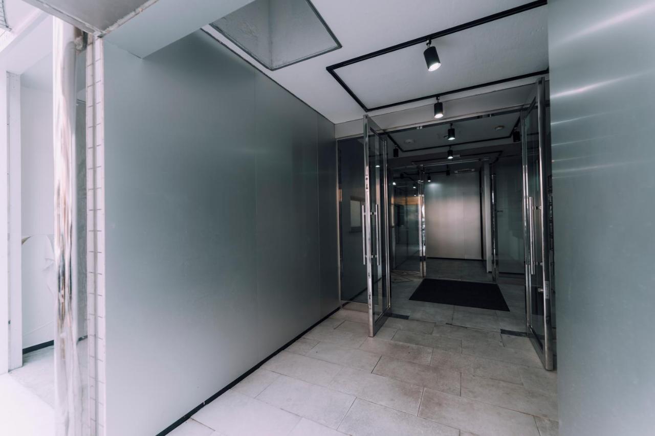 Minimalist Loft Namba Compact Studio With A 24-Hour Gym Ma402 Apartment Osaka Exterior photo